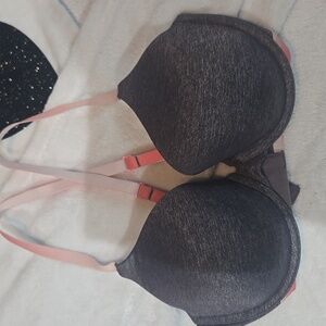 Criss Cross Bra 36C